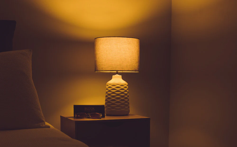 How to Choose the Best Night Light Color for Sleep?